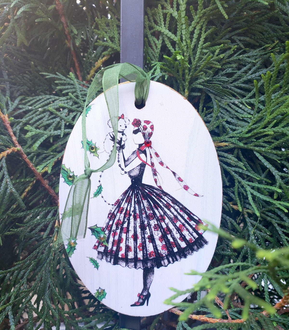 La Vie en Rose — MeowCleeva® Ornament