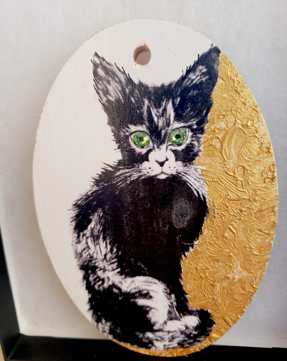 Midnight Whiskers — MeowCleeva® Pet Portrait Holiday Ornament
